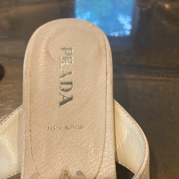 Brand New White Prada Sandals. Size 38 1/2. - Picture 6 of 8